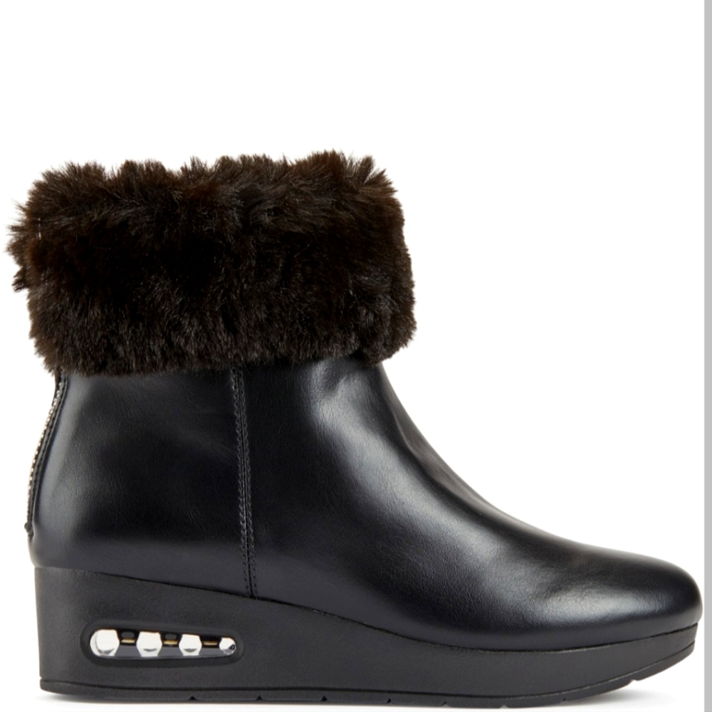 DKNY Women's Abri Booties